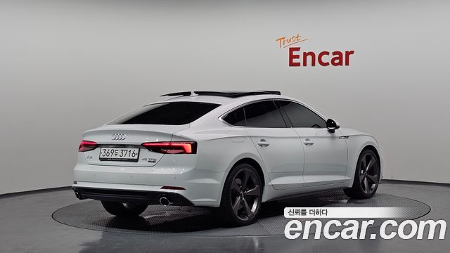 Audi A5 45 TFSI Quattro Premium Sportback — пробег 66 431 км — фото 2 из 5
