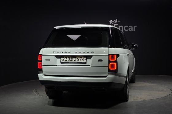 Land Rover Range Rover 4.4 SDV8 AB LWB DIESEL — пробег 130 634 км — фото 4 из 5