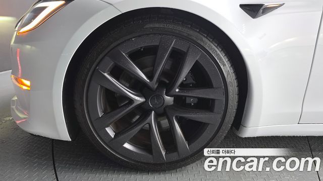 Tesla Model S из Кореи Encar