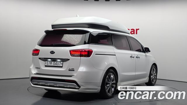 Kia Carnival из Кореи Encar