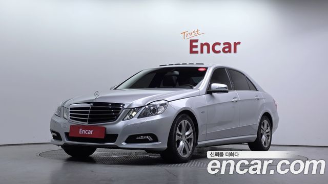 Mercedes-Benz E-Class E200 CGI Avantgarde — пробег 11 534 км — фото 1 из 5