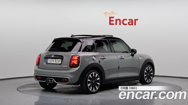 Mini Cooper из Кореи Encar