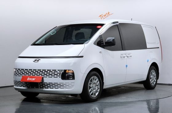 Hyundai Staria Cargo 5-Seater Smart — пробег 73 981 км — фото 1 из 5