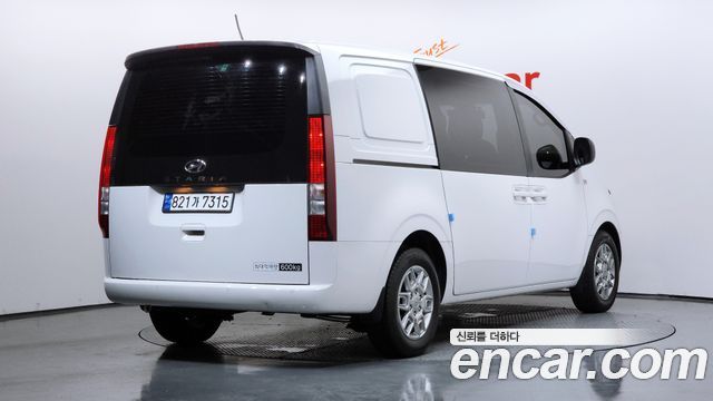 Hyundai Staria из Кореи Encar