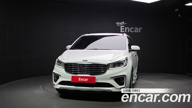 Kia Carnival из Кореи Encar
