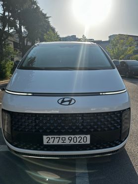 Hyundai Staria 4WD Lounge 9-Seater Inspiration — пробег 580 км — фото 1 из 5