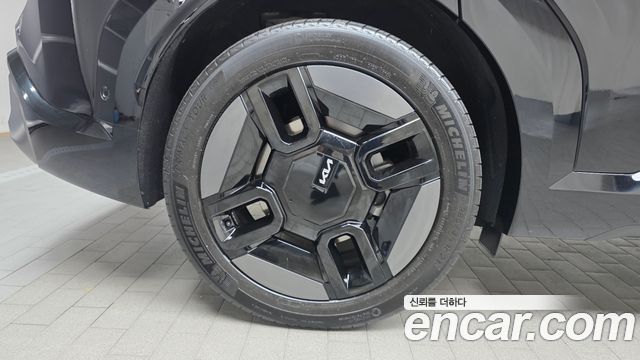 Kia EV9 из Кореи Encar