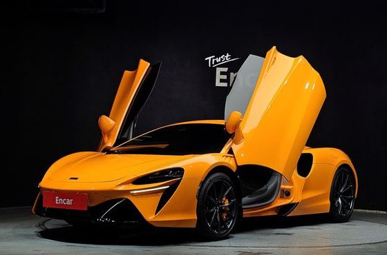 Mclaren Artura 3.0 Coupe — пробег 8 759 км — фото 1 из 5