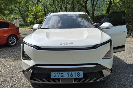 Kia EV5 Long Range 2WD Earth — пробег 3 800 км — фото 1 из 5