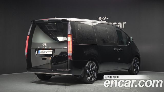 Hyundai Staria из Кореи Encar