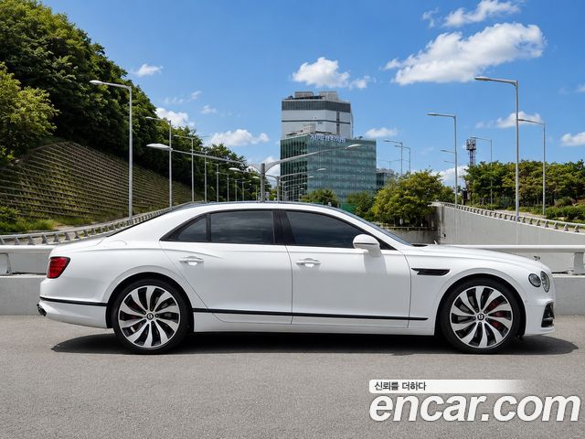 Bentley Flying Spur из Кореи Encar