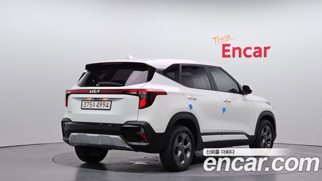 Kia Seltos из Кореи Encar