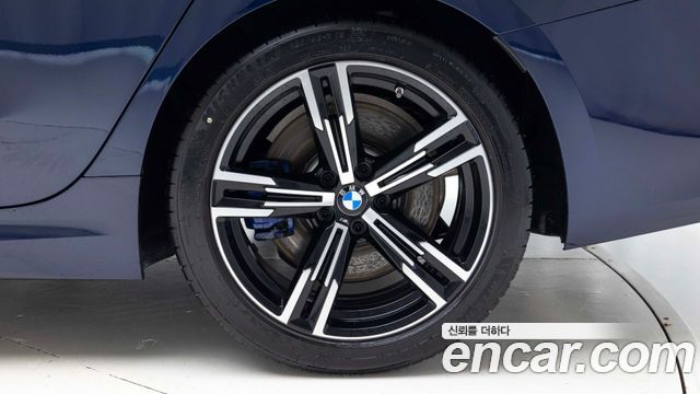 BMW 3-Series 320i M Sport — пробег 9 998 км — фото 5 из 5