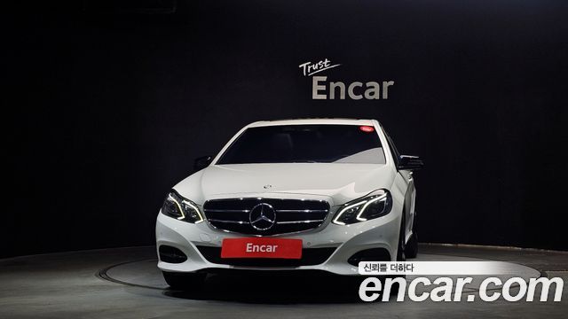 Mercedes-Benz E-Class E220 Bluetec Avantgarde Sport — пробег 87 170 км — фото 3 из 5