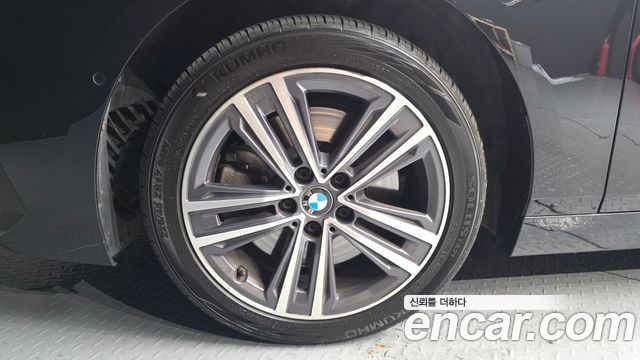 BMW 2-Series 220i Advantage — пробег 107 520 км — фото 5 из 5