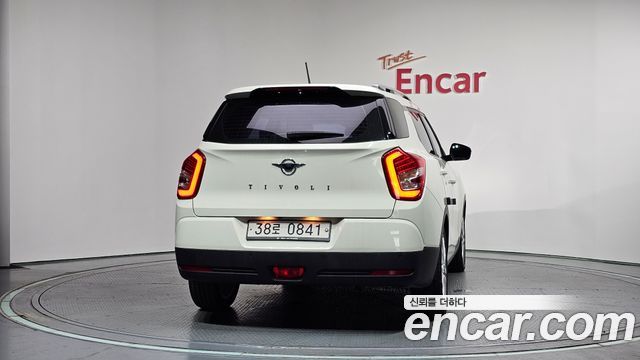 Ssangyong TIBOLI из Кореи Encar
