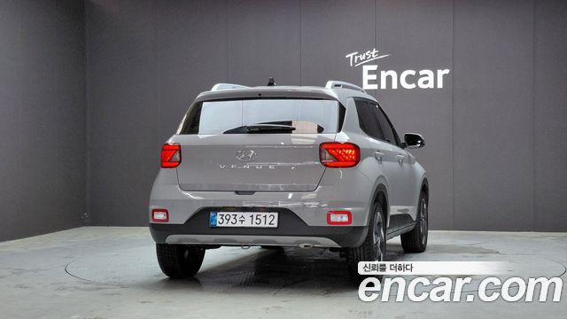 Hyundai Venue из Кореи Encar