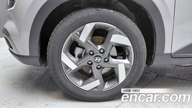 Hyundai Venue из Кореи Encar