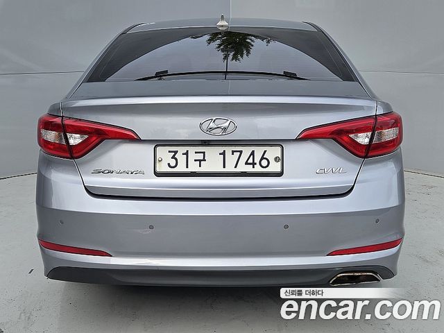 Hyundai Sonata 2.0 Style — пробег 122 326 км — фото 2 из 5