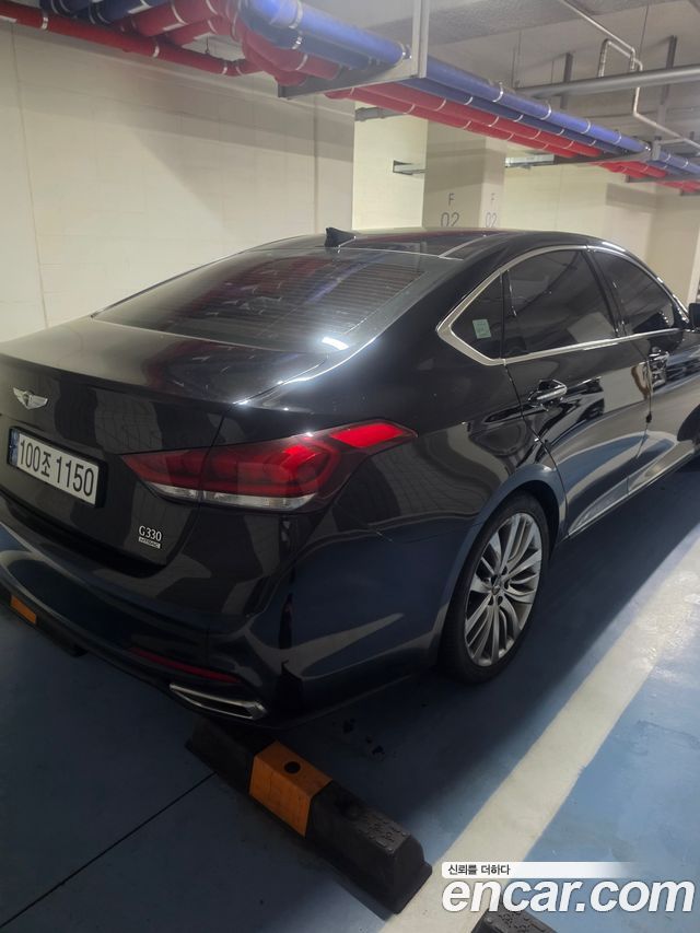Hyundai Genesis из Кореи Encar
