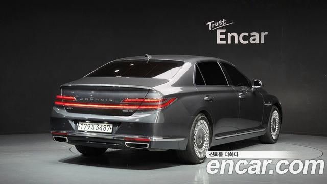 Genesis G90 из Кореи Encar