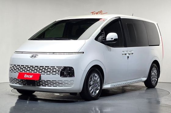 Hyundai Staria Cargo 5-Seater Modern — пробег 100 457 км — фото 1 из 5