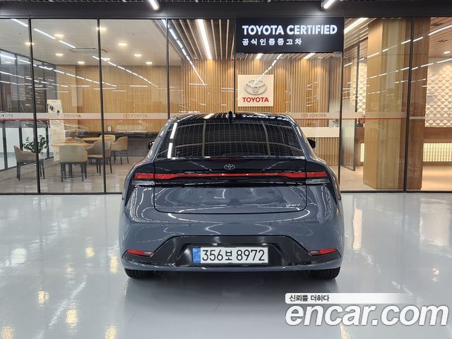 Toyota Prius из Кореи Encar