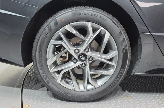 Hyundai Sonata 2.0 Premium Plus — пробег 17 090 км — фото 5 из 5