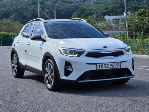 Kia Stonic 1.4 Prestige — пробег 54 998 км — фото 2 из 5