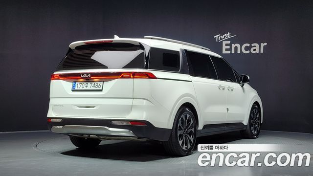 Kia Carnival 7-Seater Signature — пробег 38 991 км — фото 2 из 5