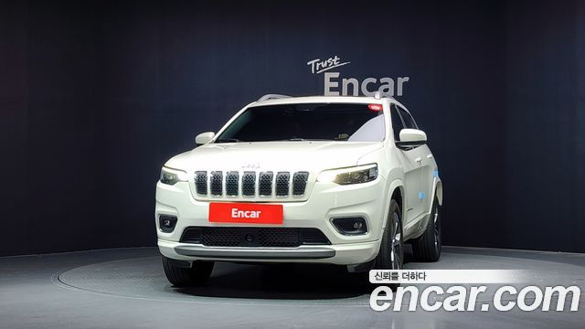 Jeep Cherokee 2.2 Diesel Overland 4WD — пробег 117 234 км — фото 3 из 5