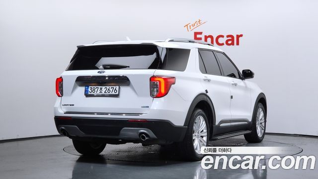 Ford Explorer 2.3 LimIted 4WD — пробег 94 790 км — фото 2 из 5