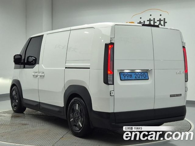 Kia PV5 из Кореи Encar
