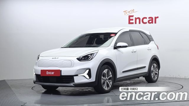 Kia Niro Earth — пробег 154 947 км — фото 1 из 5