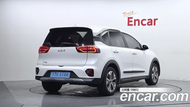 Kia Niro Earth — пробег 154 947 км — фото 2 из 5
