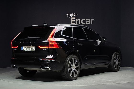 Volvo XC60 B6 Inscirtion — пробег 51 882 км — фото 2 из 5
