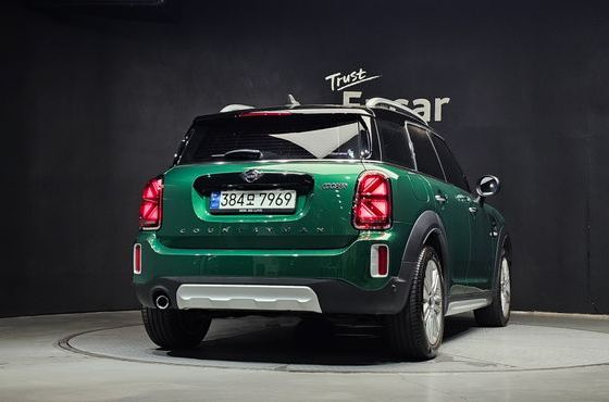 Mini Countryman Classic Plus Launch Pack 2nd Gen — пробег 10 661 км — фото 4 из 5
