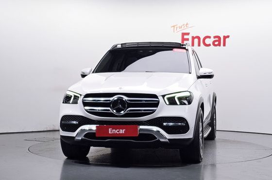 Mercedes-Benz GLE-Class GLE300d 4MATIC — пробег 32 639 км — фото 3 из 5