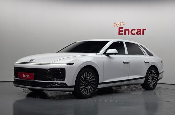 Hyundai Grandeur Calligraphy — пробег 5 800 км — фото 1 из 5