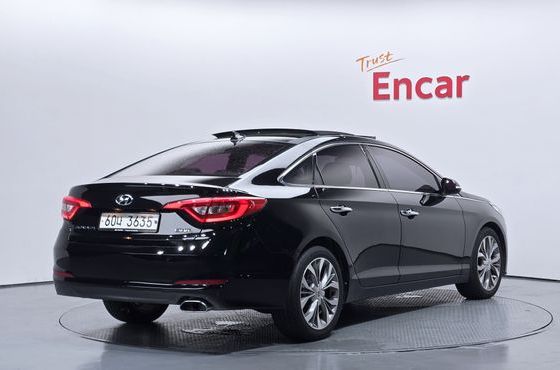 Hyundai Sonata 2.0 Premium — пробег 155 594 км — фото 2 из 5