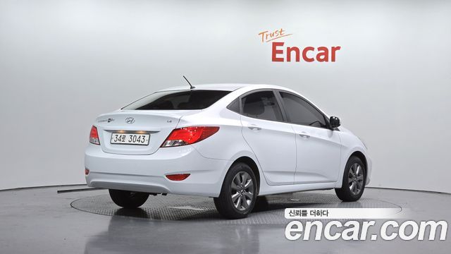 Hyundai Accent из Кореи Encar