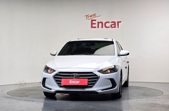 Hyundai AVANTE 1.6 e-VGT SMART Special — пробег 192 229 км — фото 3 из 5