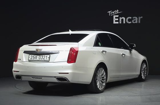 Cadillac CTS 2.0 Premium Plus — пробег 133 780 км — фото 2 из 5