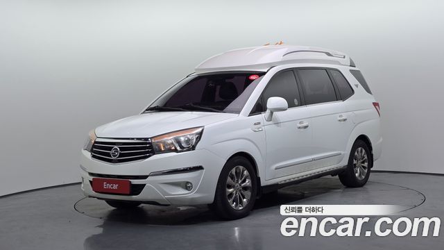 Ssangyong KORANDO 4WD Chateau 9-seater High-roof — пробег 152 288 км — фото 1 из 5