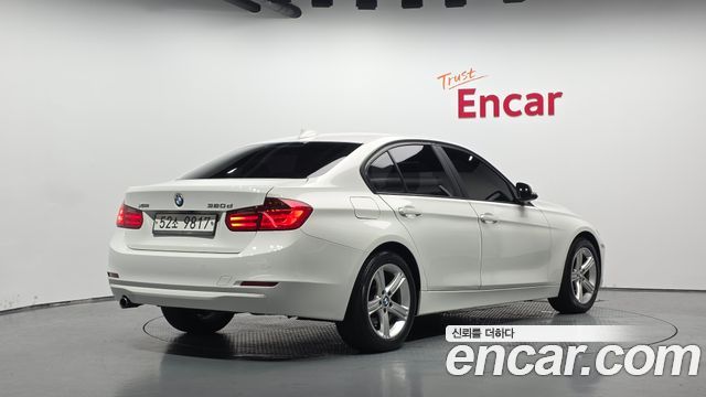 BMW 3-Series 320d xDrive — пробег 136 715 км — фото 2 из 5