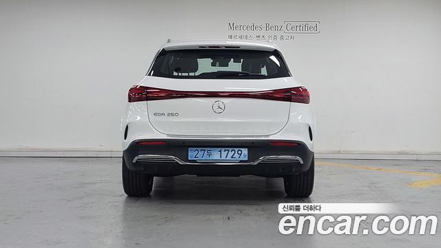 Mercedes-Benz EQA из Кореи Encar