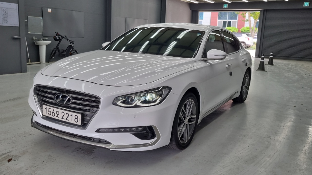 Hyundai Grandeur из Кореи Encar