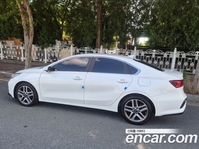 Kia K3 из Кореи Encar