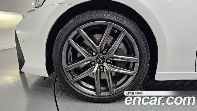 Lexus IS из Кореи Encar