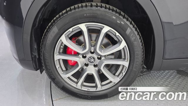 Maserati Levante 3.0 AWD — пробег 146 877 км — фото 5 из 5